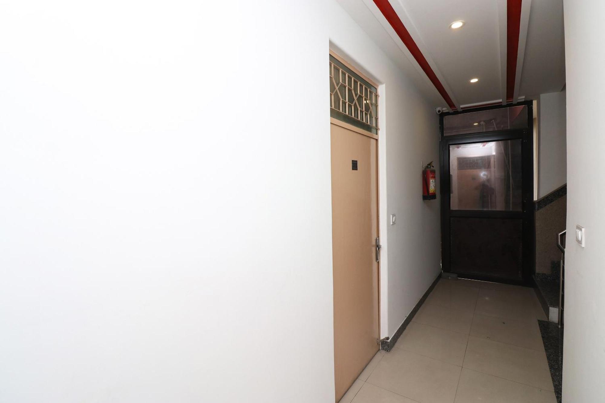 Oyo Flagship Hotel Daimond New Delhi Exterior foto