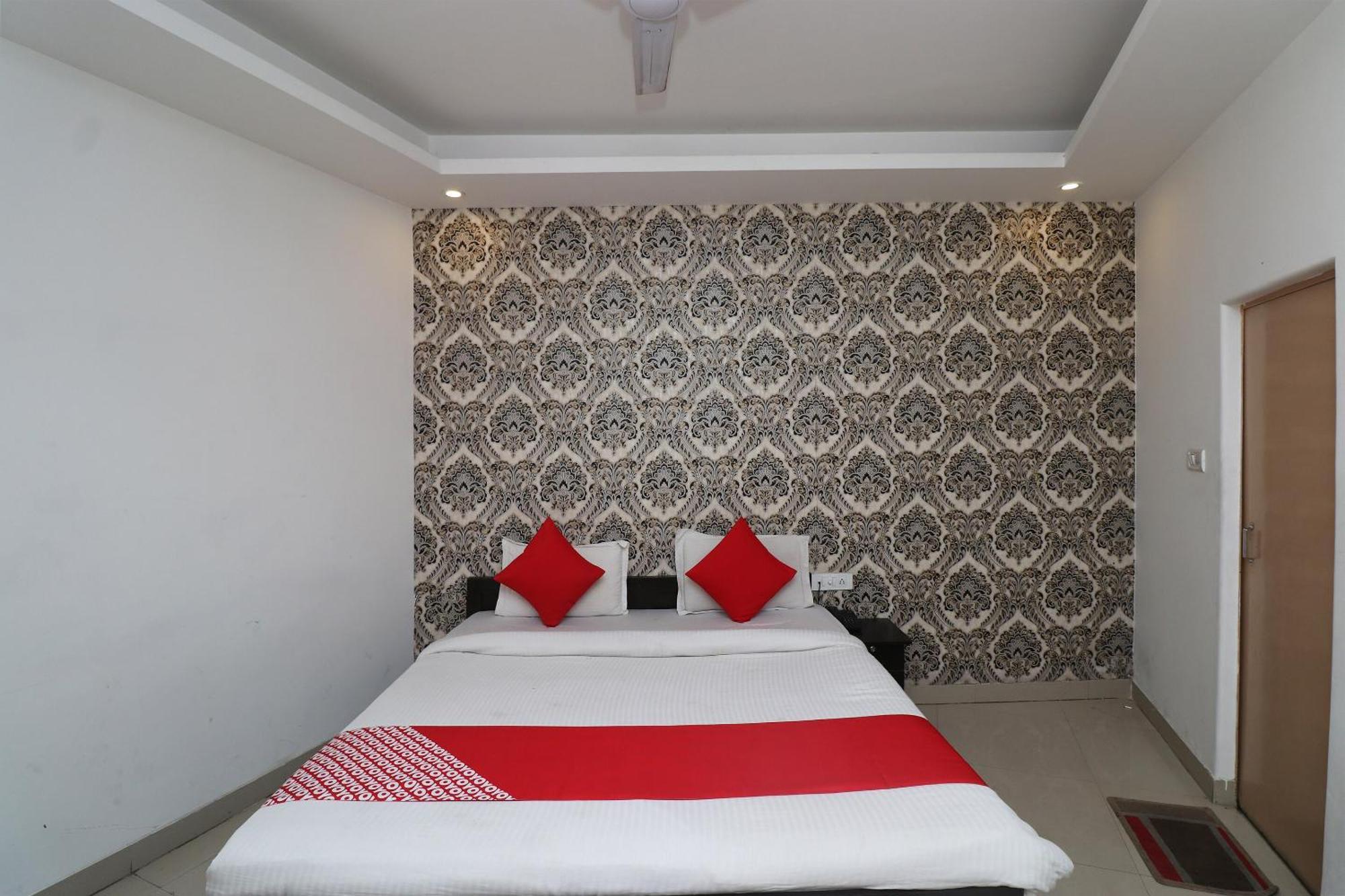 Oyo Flagship Hotel Daimond New Delhi Exterior foto