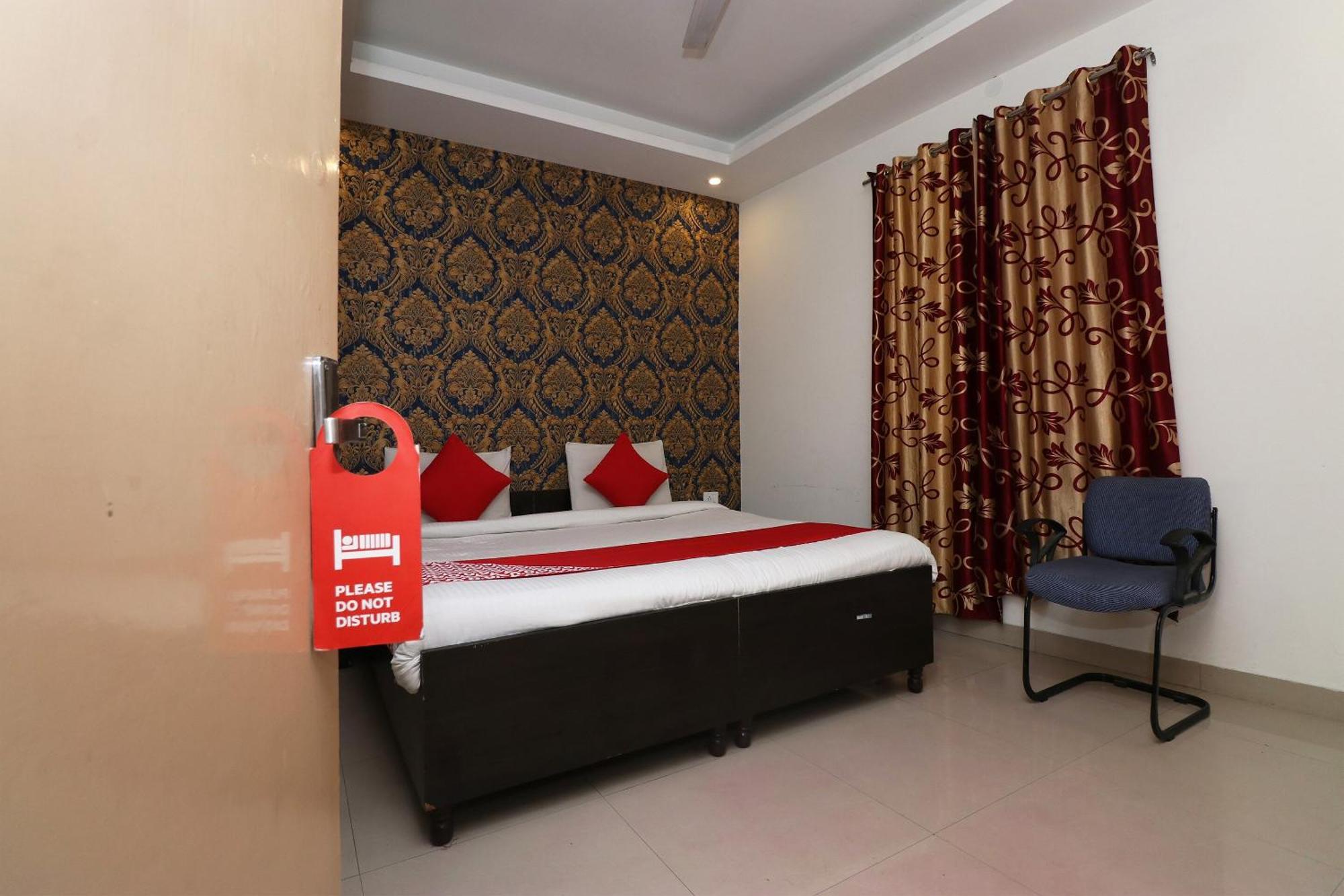 Oyo Flagship Hotel Daimond New Delhi Exterior foto