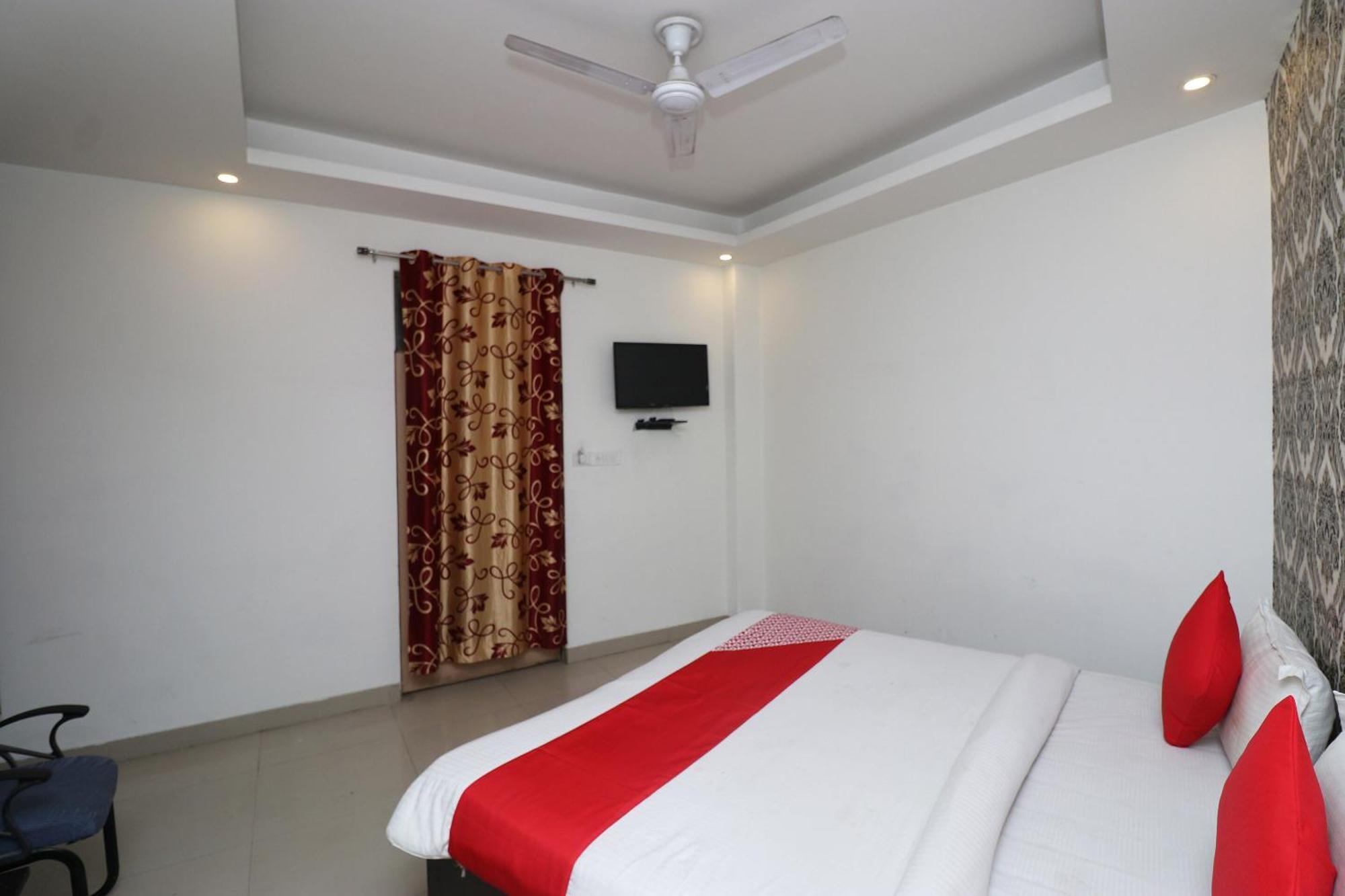 Oyo Flagship Hotel Daimond New Delhi Exterior foto